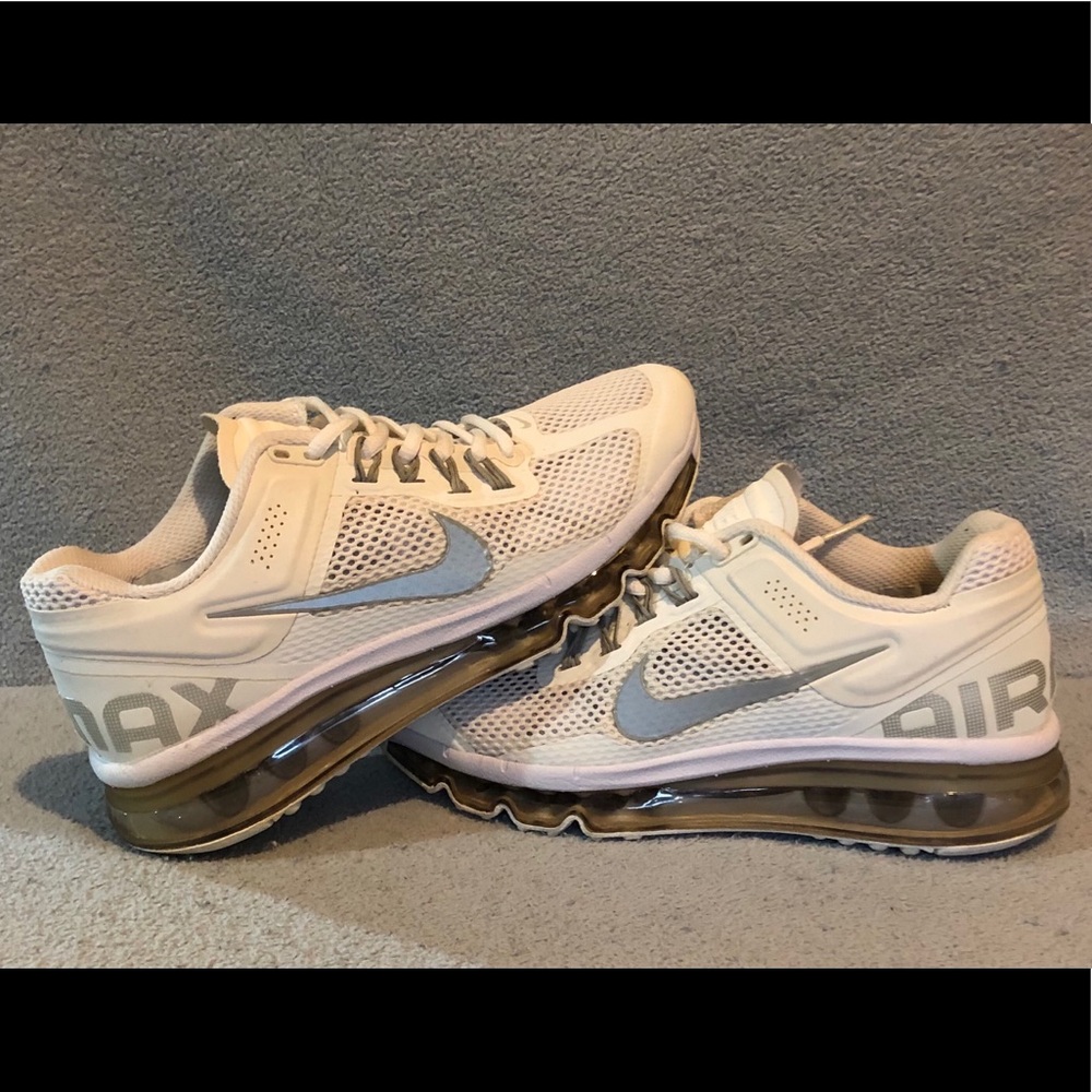 Running shoe